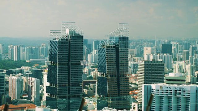 a city with tall buildings