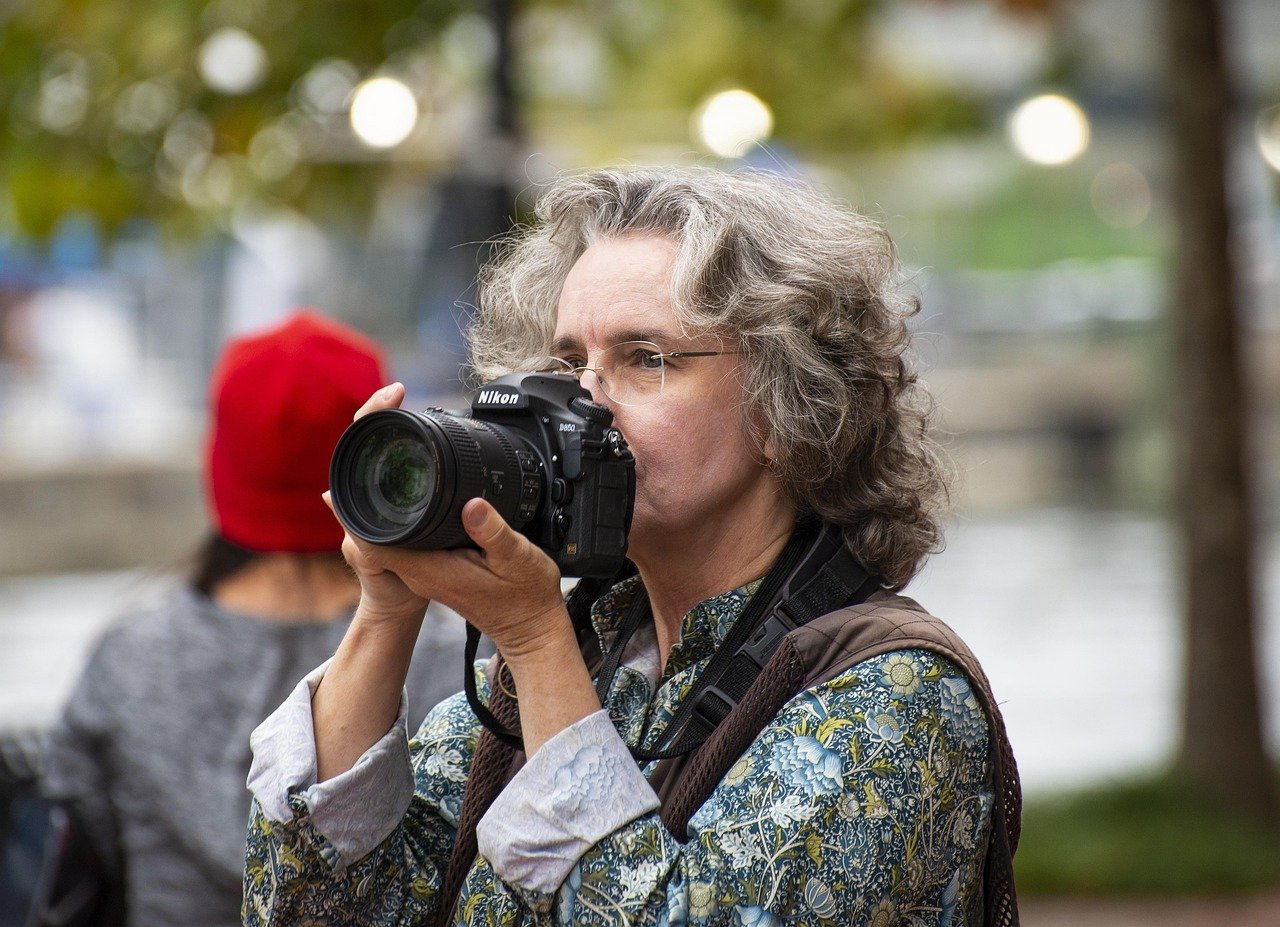 camera, photographer, woman, lens, technology, focus, professional, digital, dslr, picture, equipment, history, baltimore, nikon, photography, photographic, photographer, photographer, photographer, photographer, photographer, history